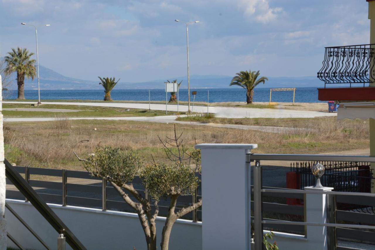 Pegasus Sea View Luxury Apartments Vrasná Eksteriør bilde
