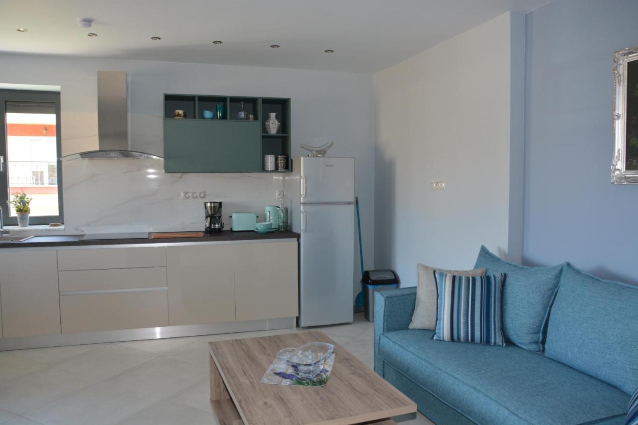 Pegasus Sea View Luxury Apartments Vrasná Eksteriør bilde
