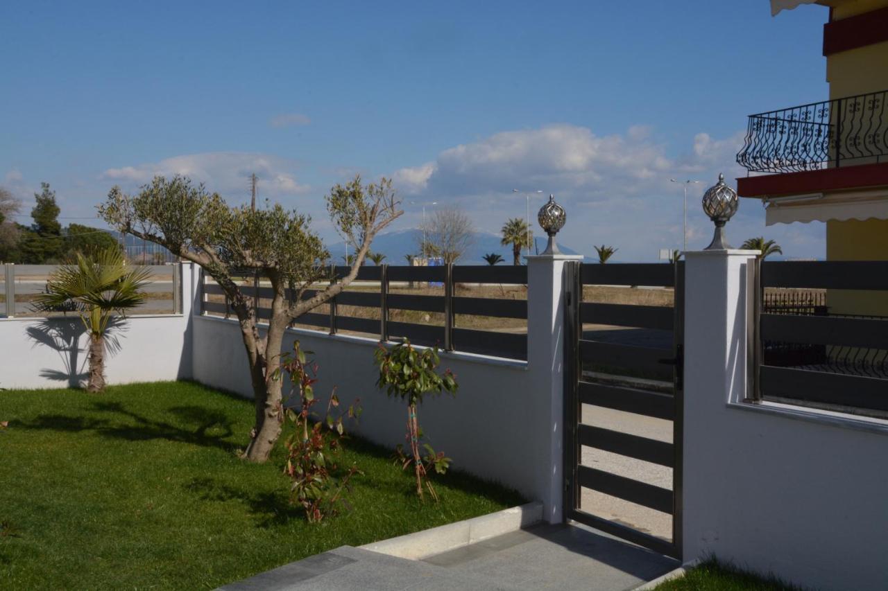 Pegasus Sea View Luxury Apartments Vrasná Eksteriør bilde