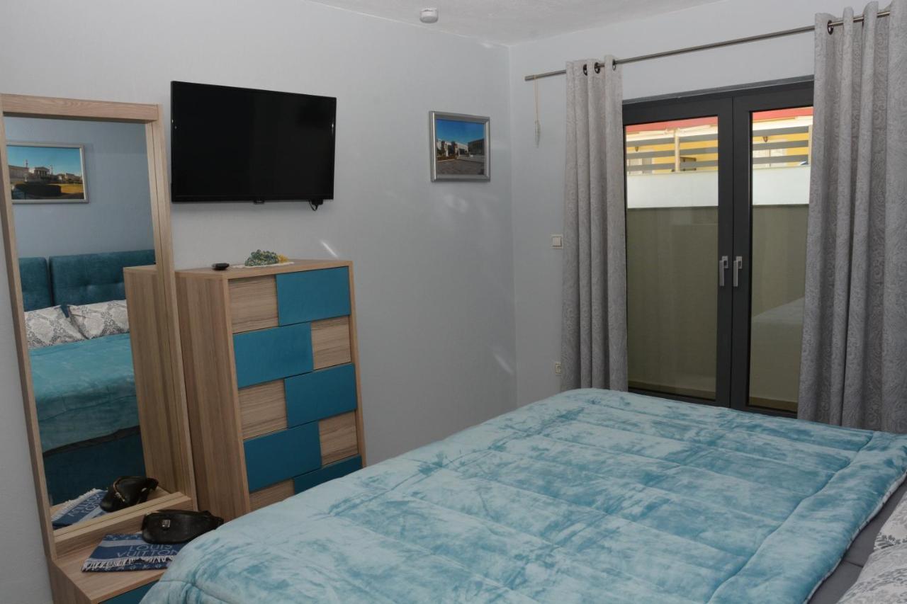 Pegasus Sea View Luxury Apartments Vrasná Eksteriør bilde