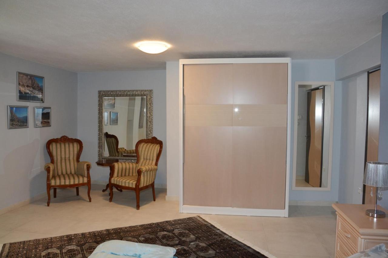 Pegasus Sea View Luxury Apartments Vrasná Eksteriør bilde